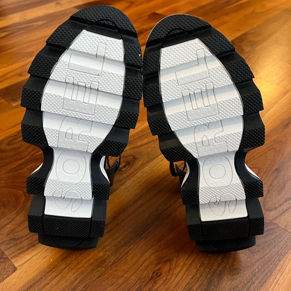 Sorel Women's Kinetic Leather Wedge Sport Sandals Size 9. 5, NEW - Picture 10 of 10